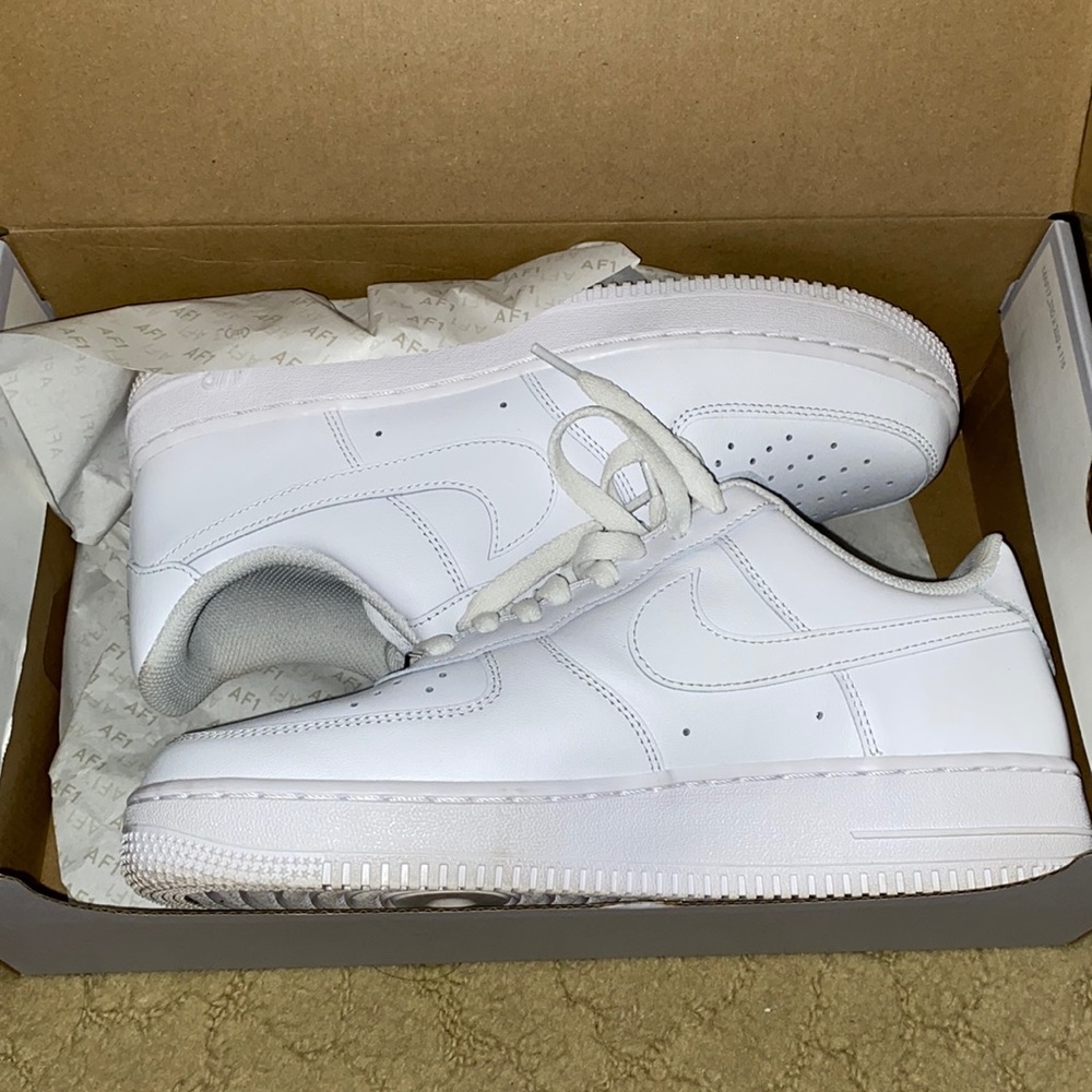 Nike Air Force 1
